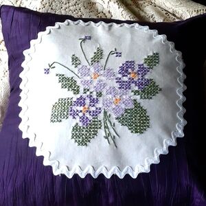 Handmade cross stitch pillow applique